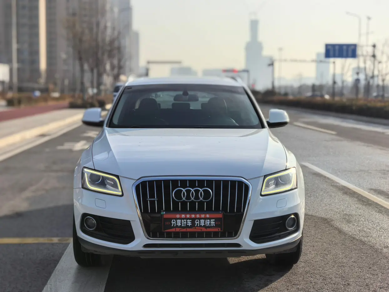 Audi Q5  из Китая