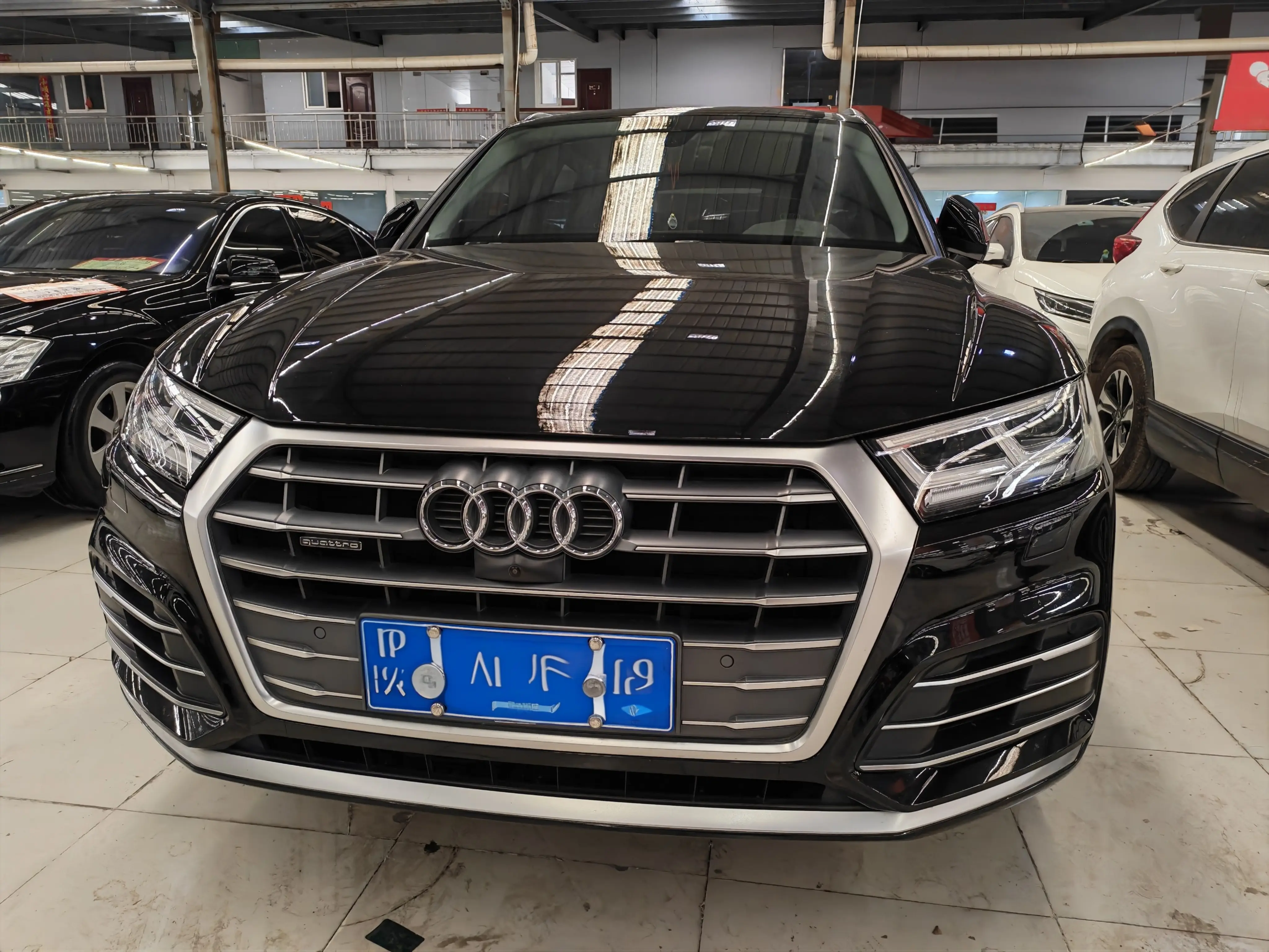 Audi Q5L Sportback  из Китая