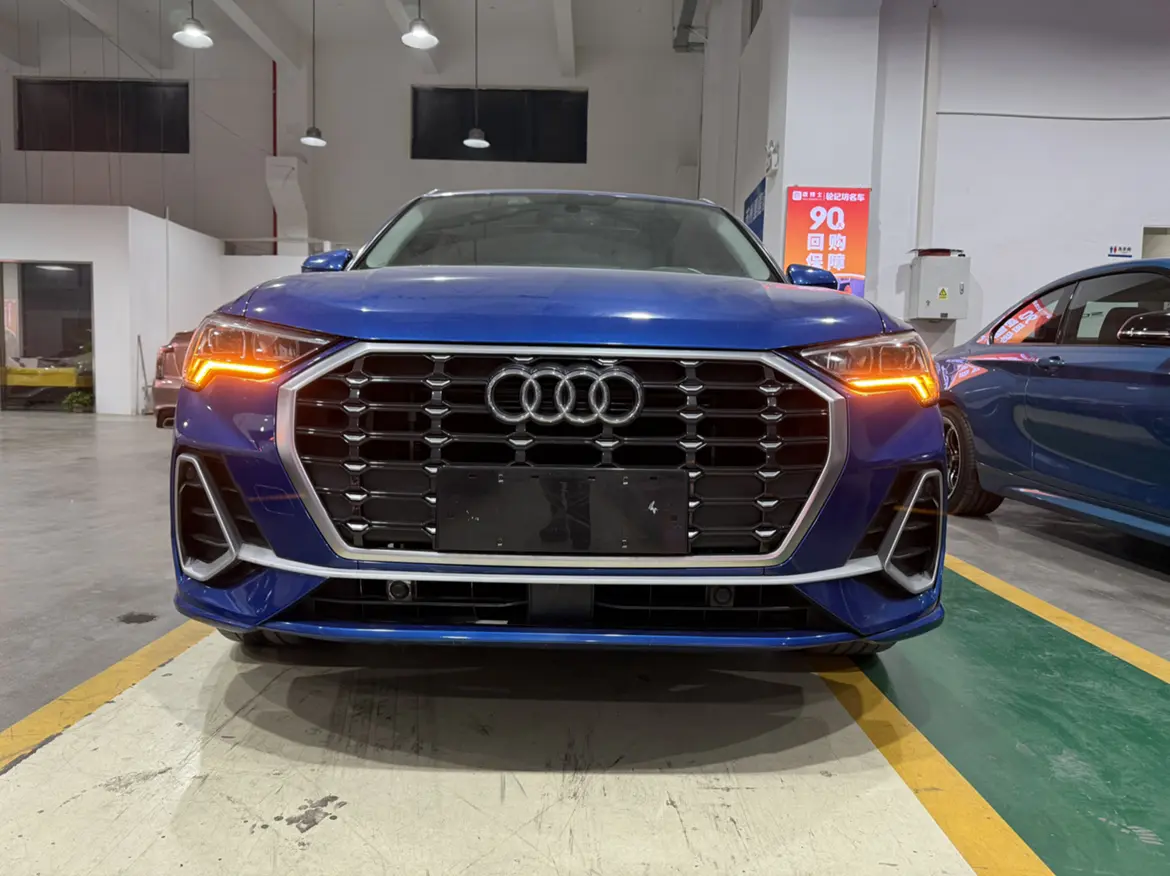 Audi Q3  из Китая