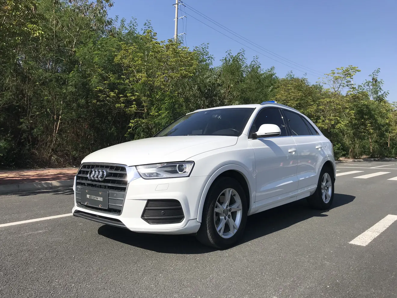 Audi Q3  из Китая
