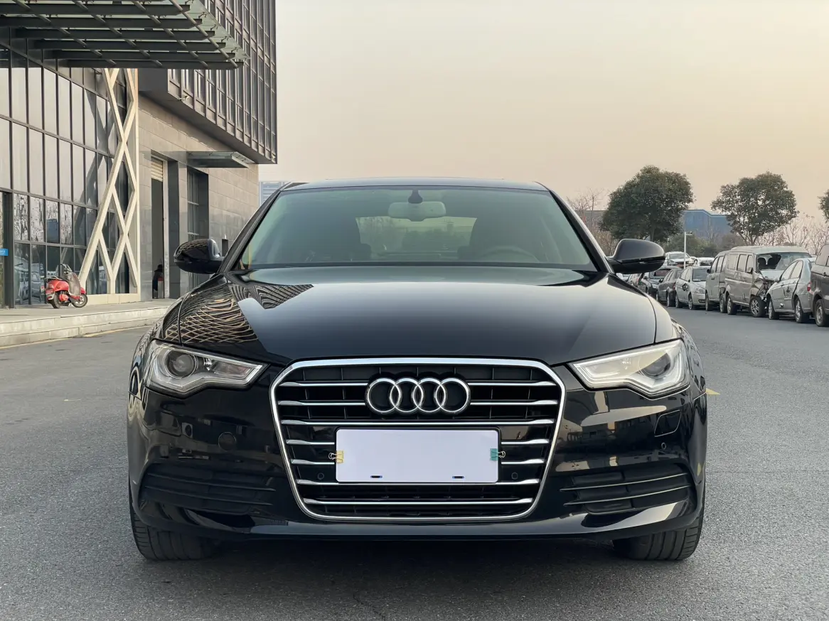 Audi A6L  из Китая