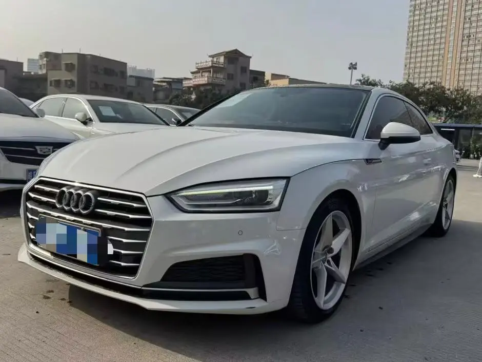 Audi A5  из Китая