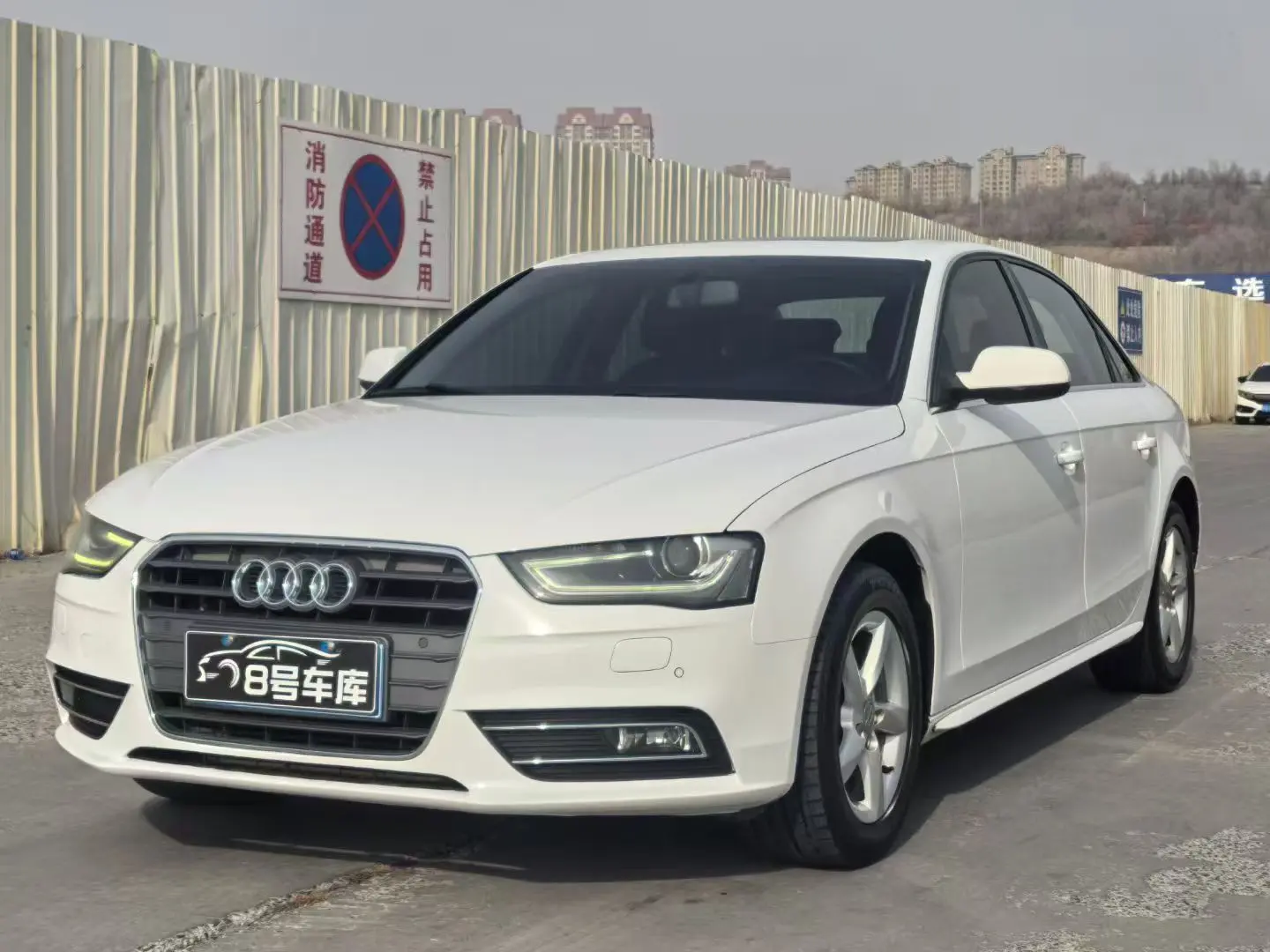 Audi A4L  из Китая