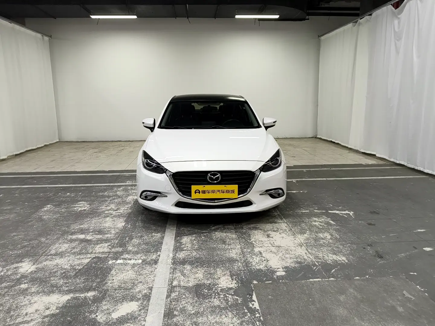 Mazda Axela (Mazda3)  из Китая