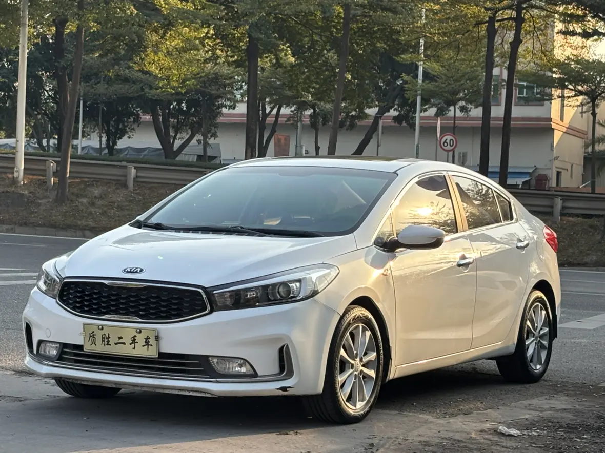 Kia K3  из Китая