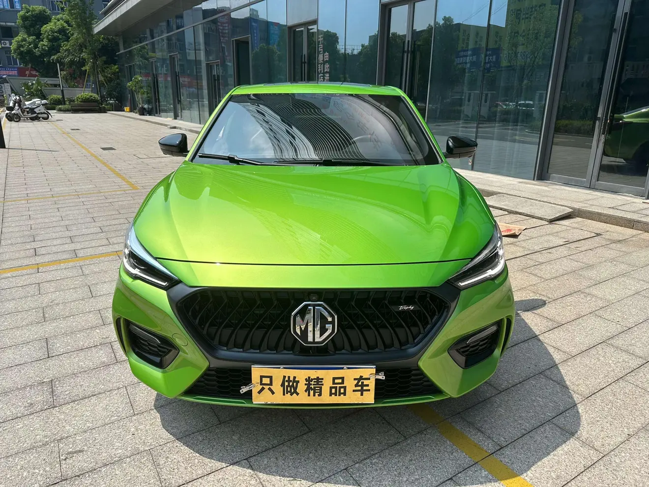 MG 6  из Китая