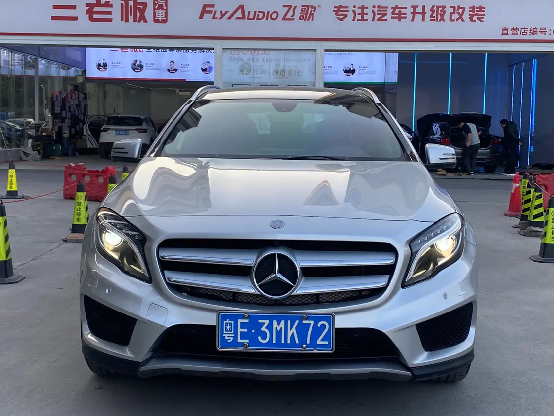 Mercedes-Benz GLA  из Китая