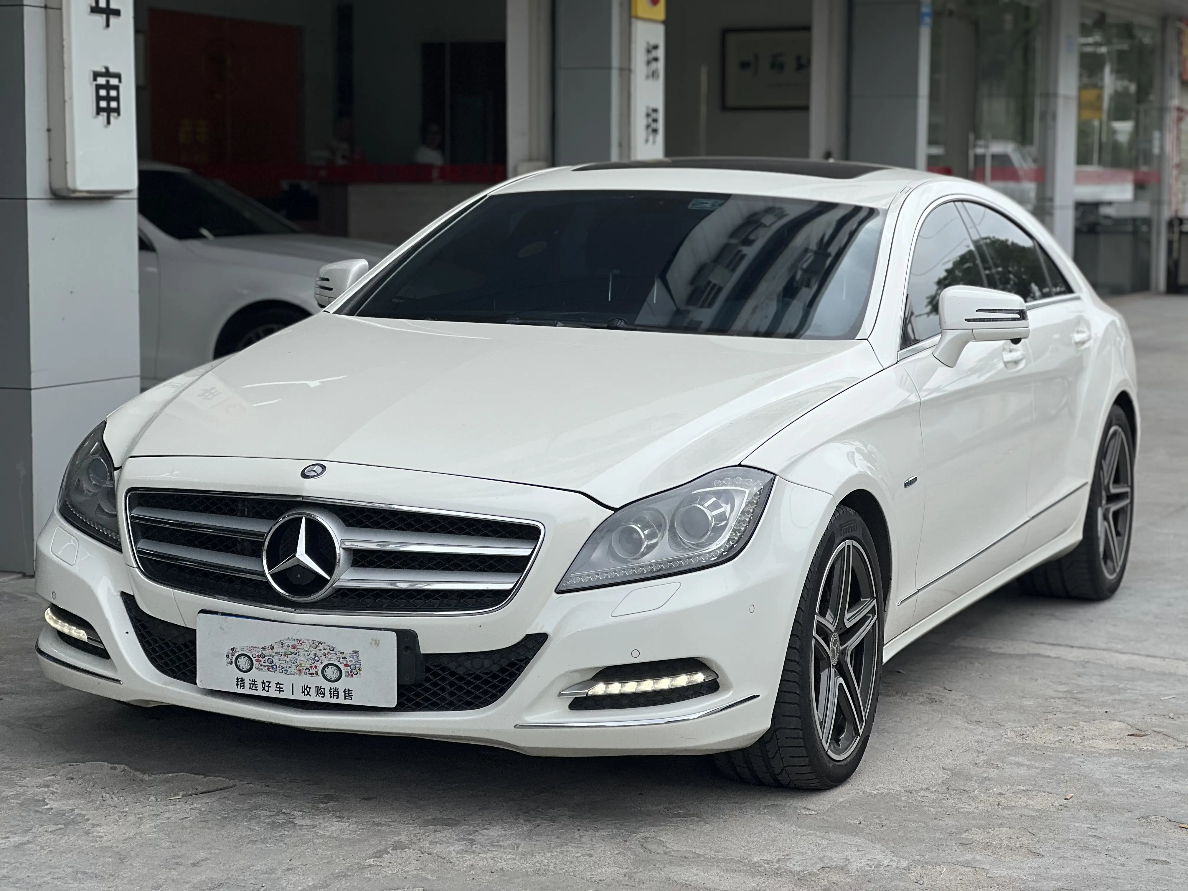 Mercedes-Benz Mercedes Benz CLS  из Китая