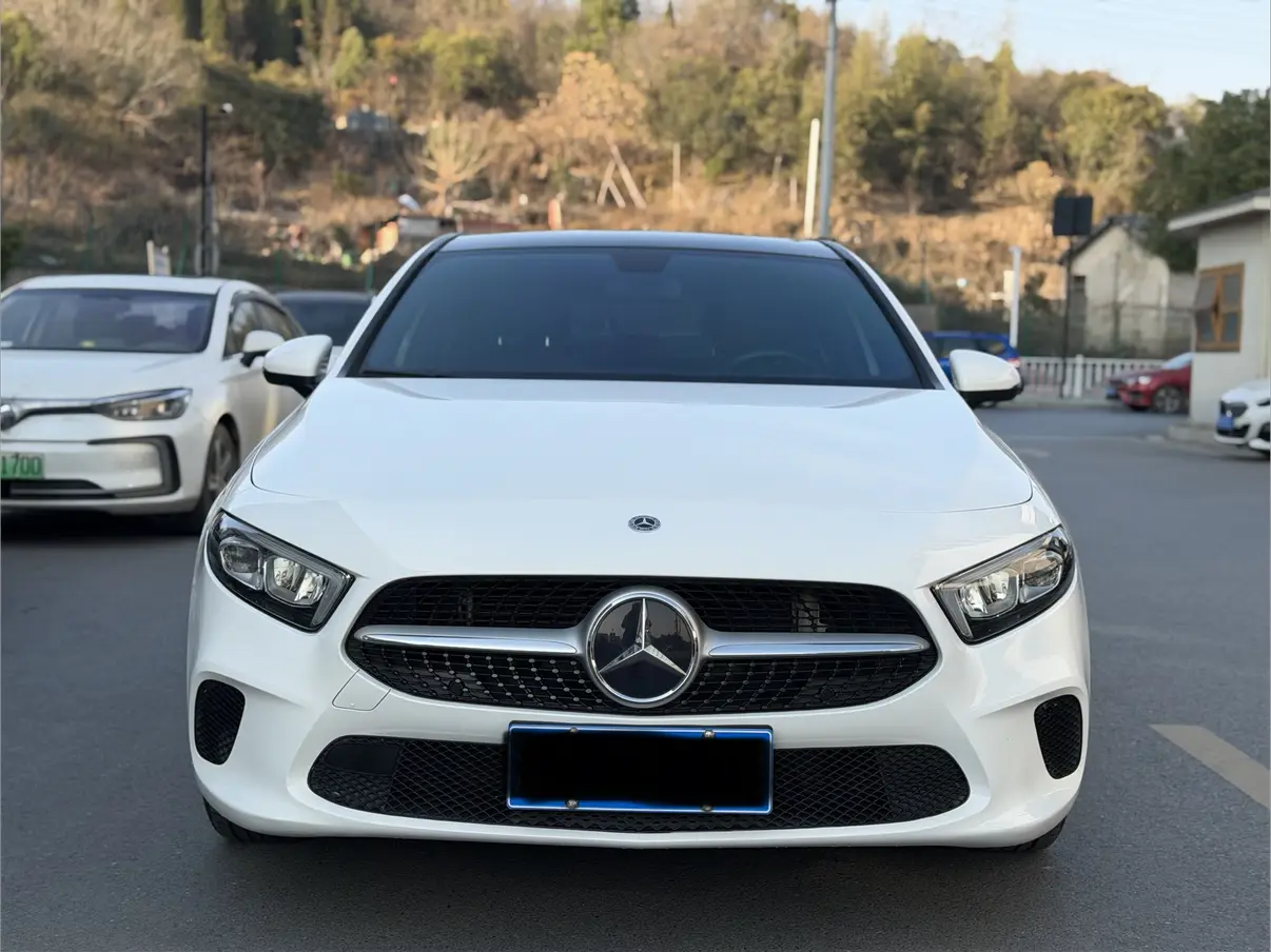 Mercedes-Benz A-Class  из Китая