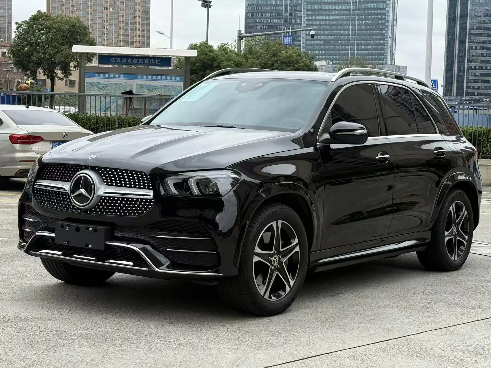 Mercedes-Benz GLE PHEV  из Китая