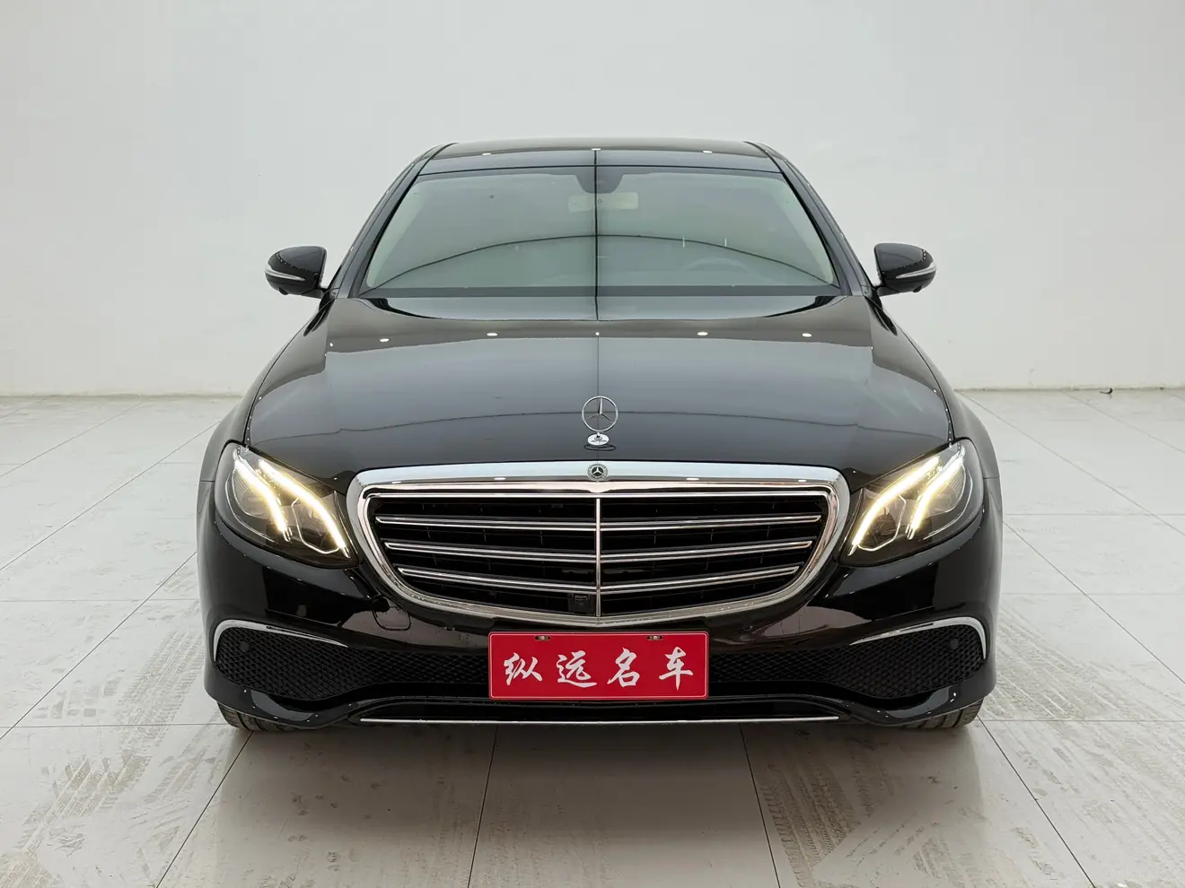 Mercedes-Benz E-Class  из Китая