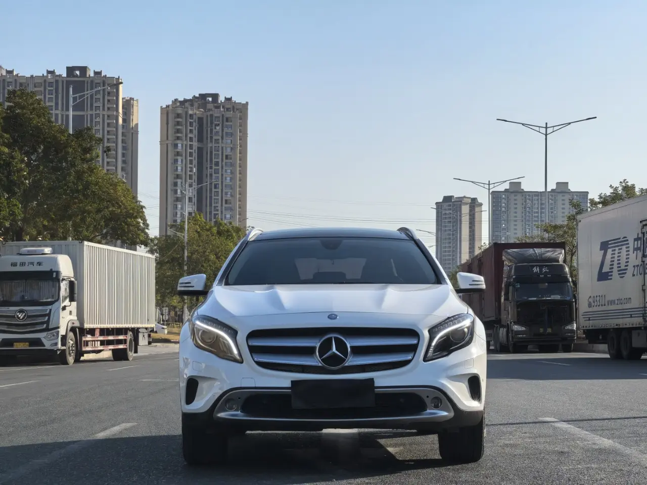 Mercedes-Benz GLA  из Китая