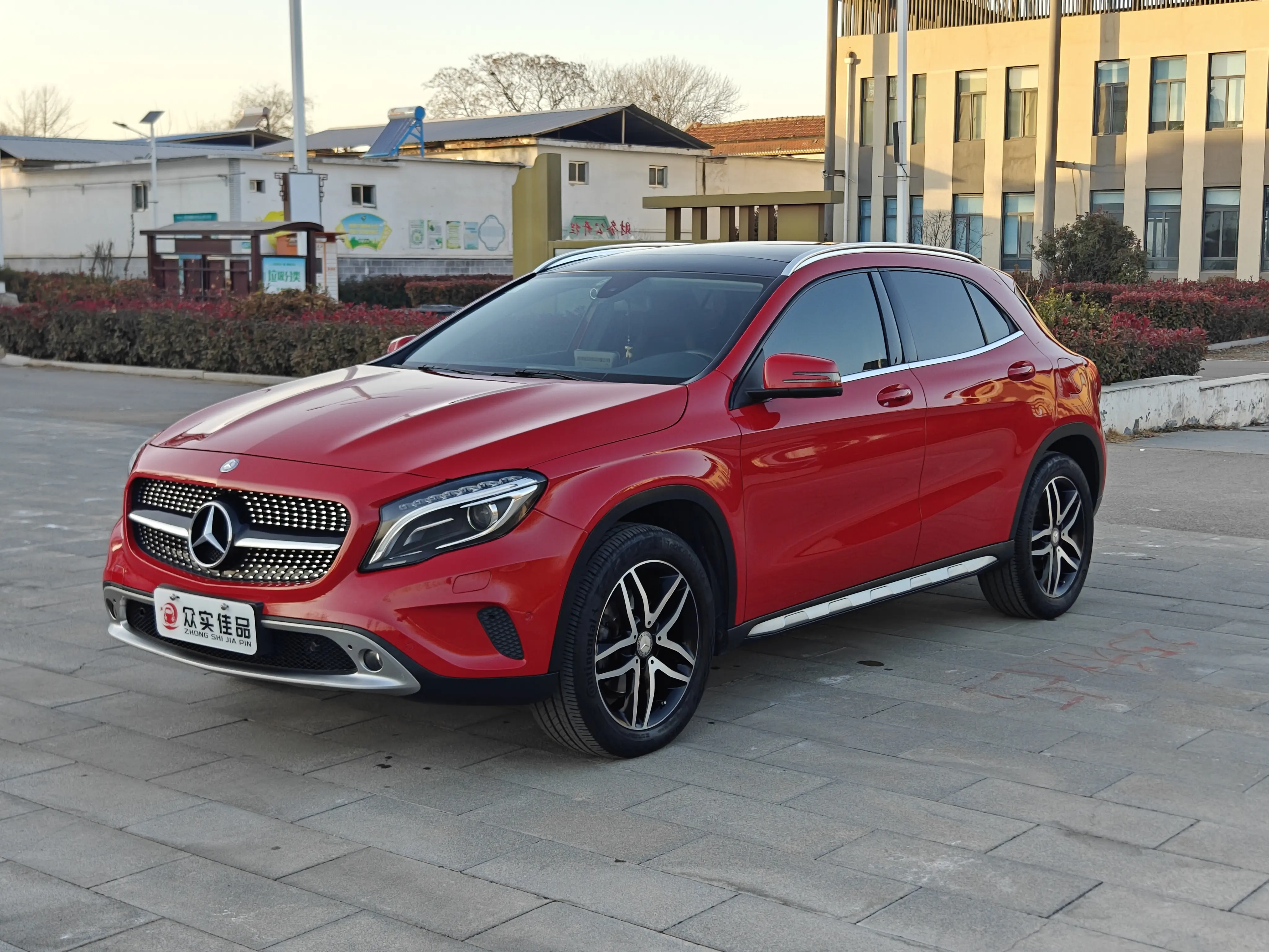 Mercedes-Benz GLA  из Китая
