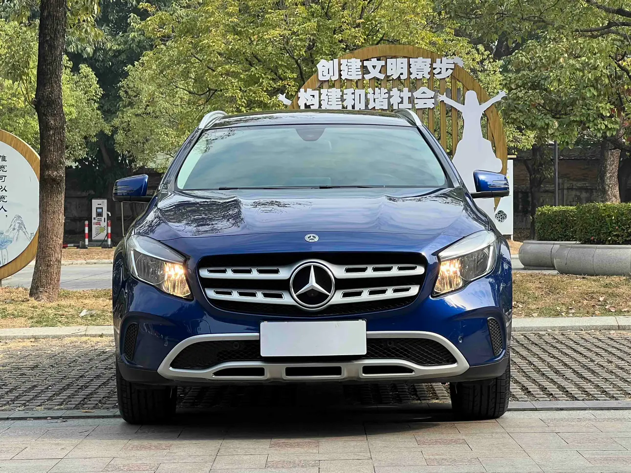 Mercedes-Benz GLA  из Китая