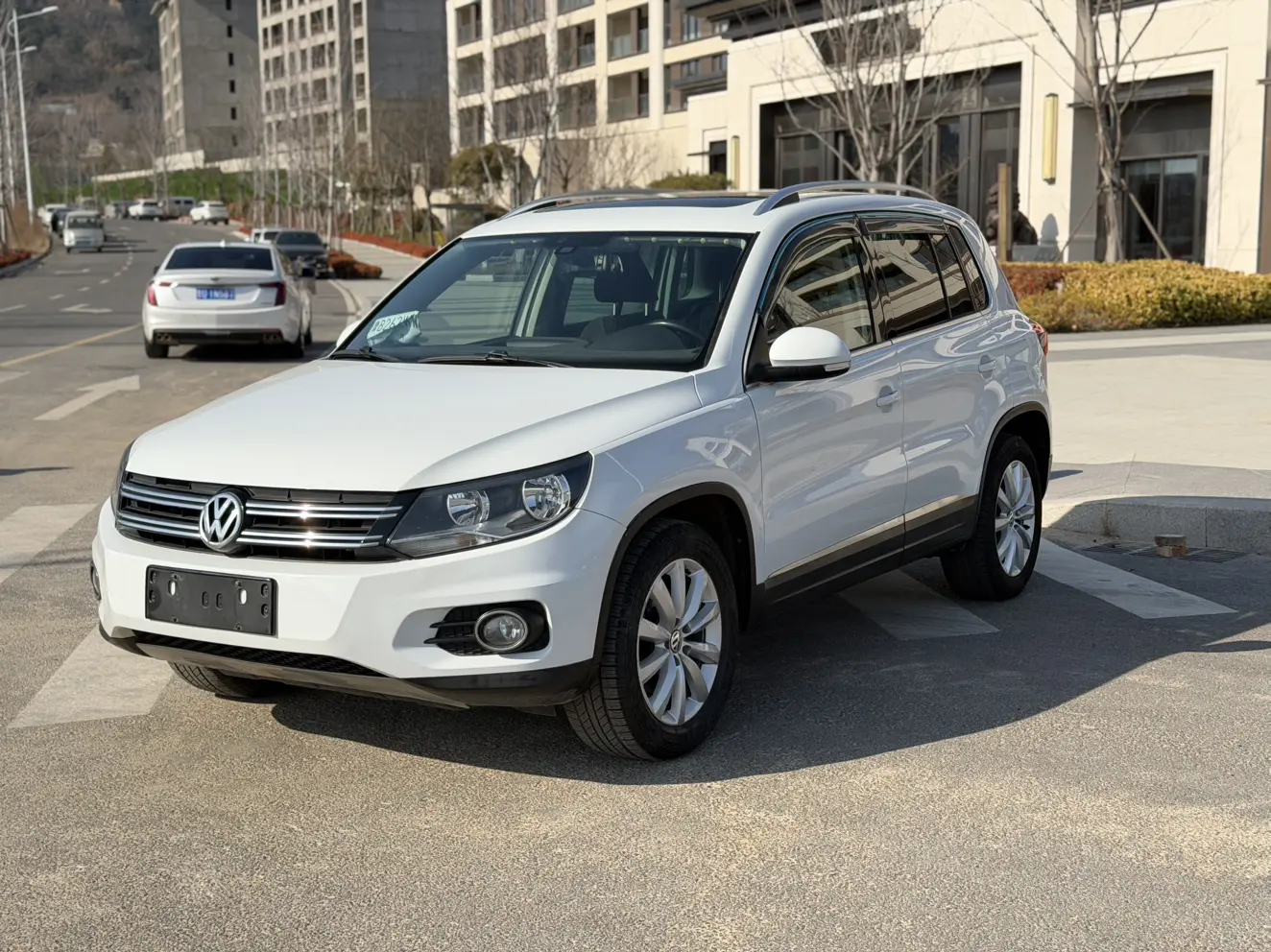 Volkswagen Tiguan  из Китая