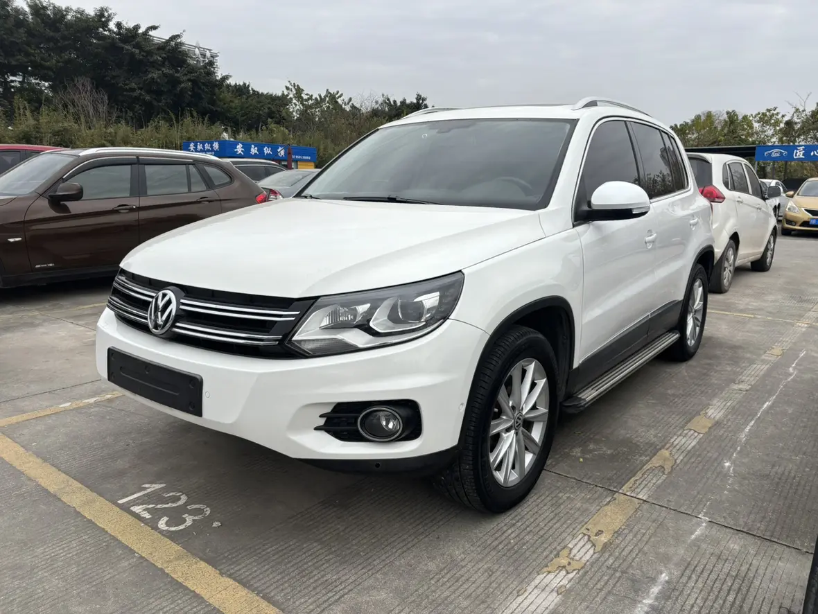Volkswagen Tiguan  из Китая