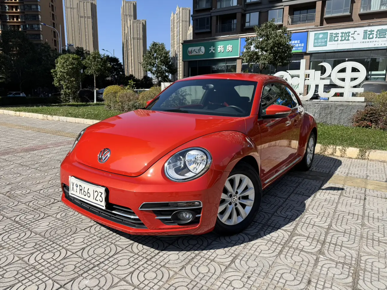 Volkswagen Beetle  из Китая