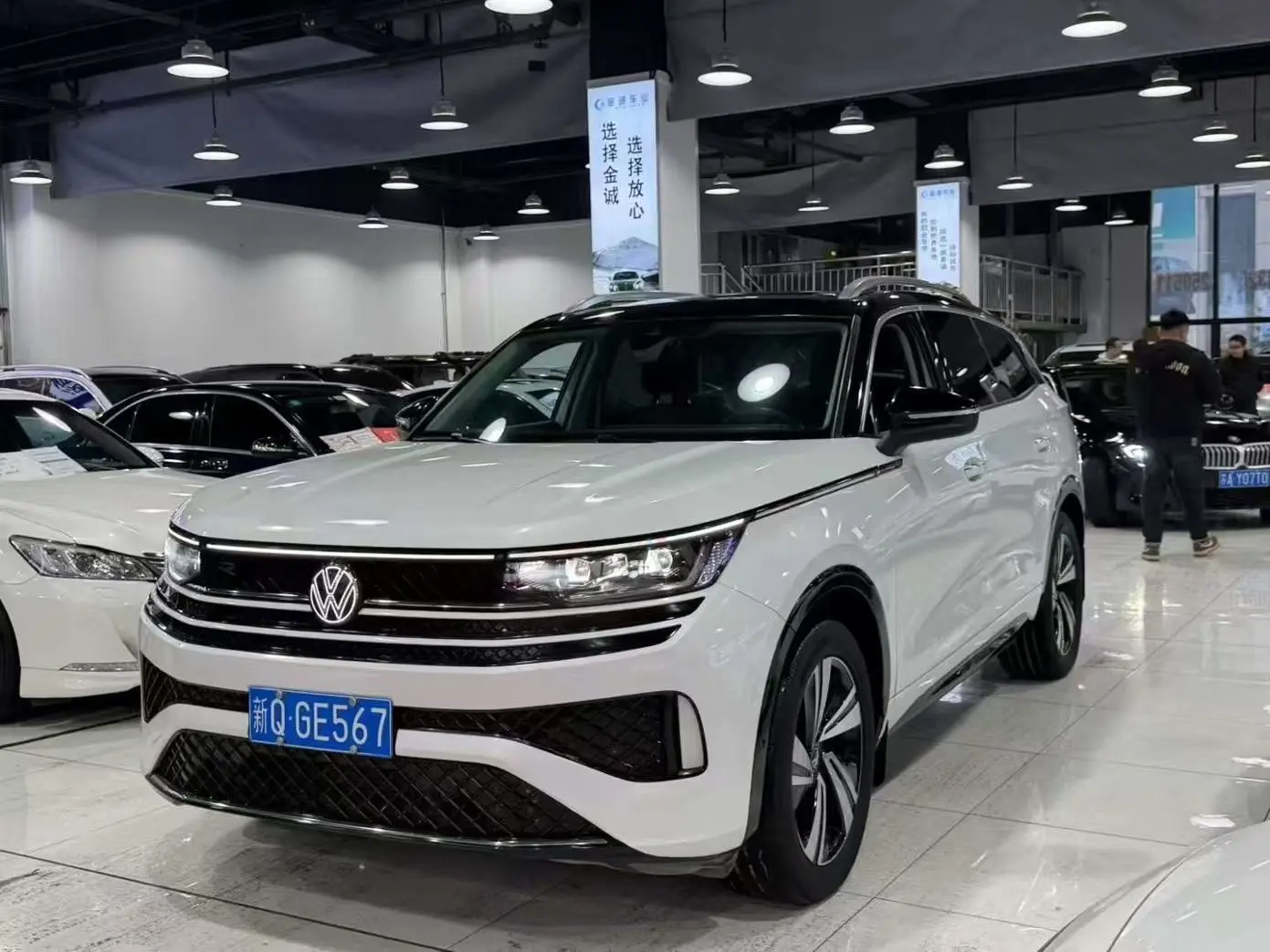 Volkswagen Patrol  из Китая