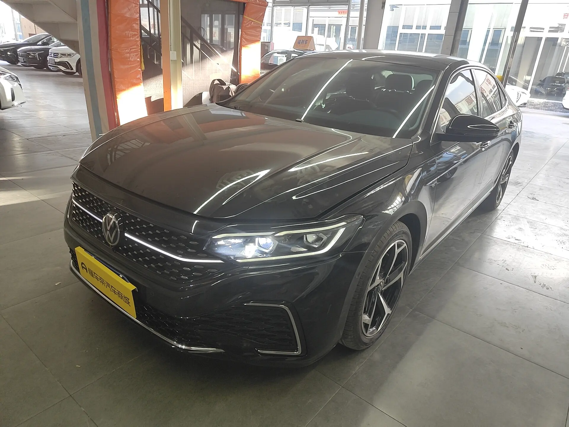 Volkswagen Passat  из Китая