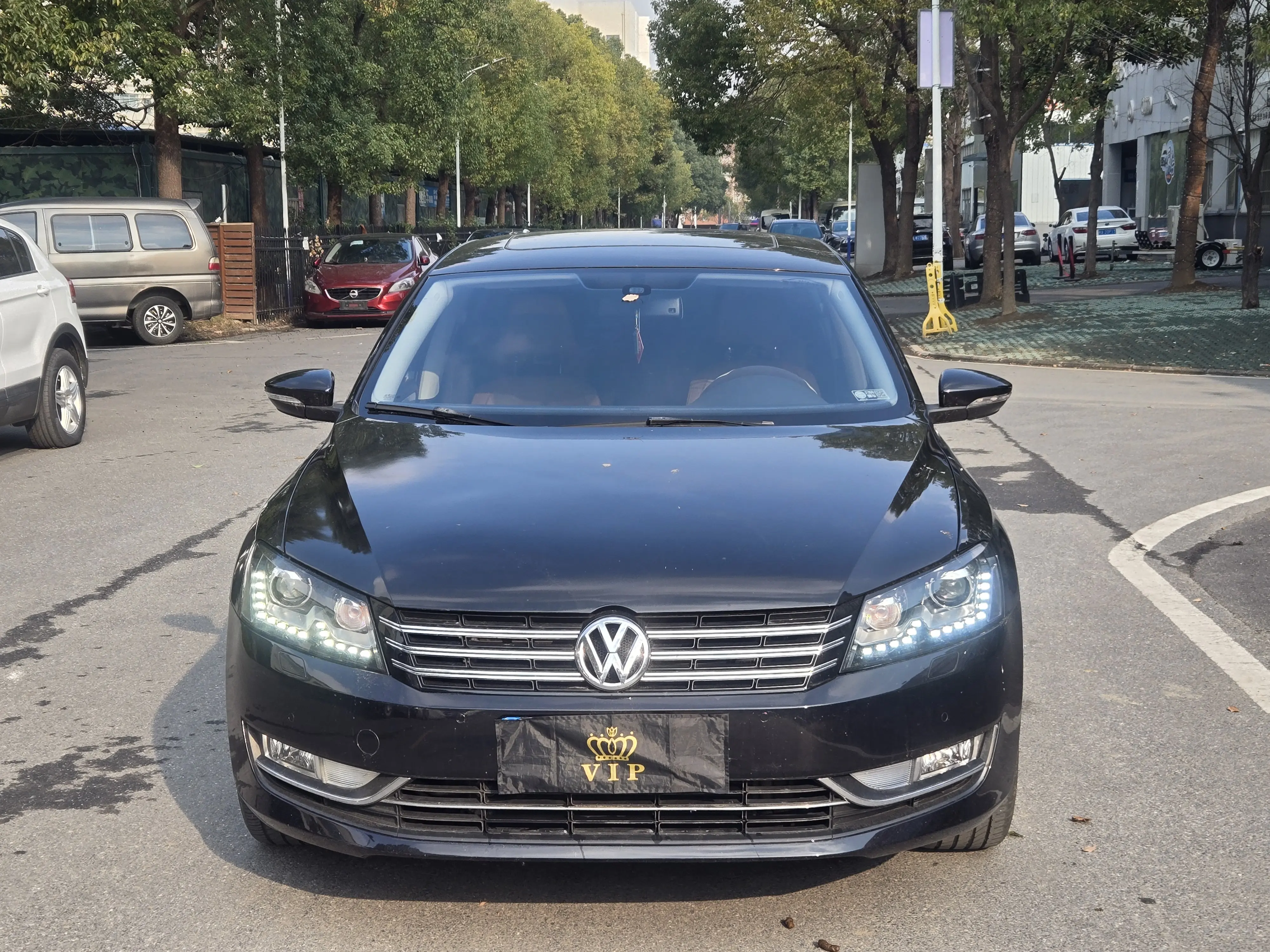 Volkswagen Passat  из Китая