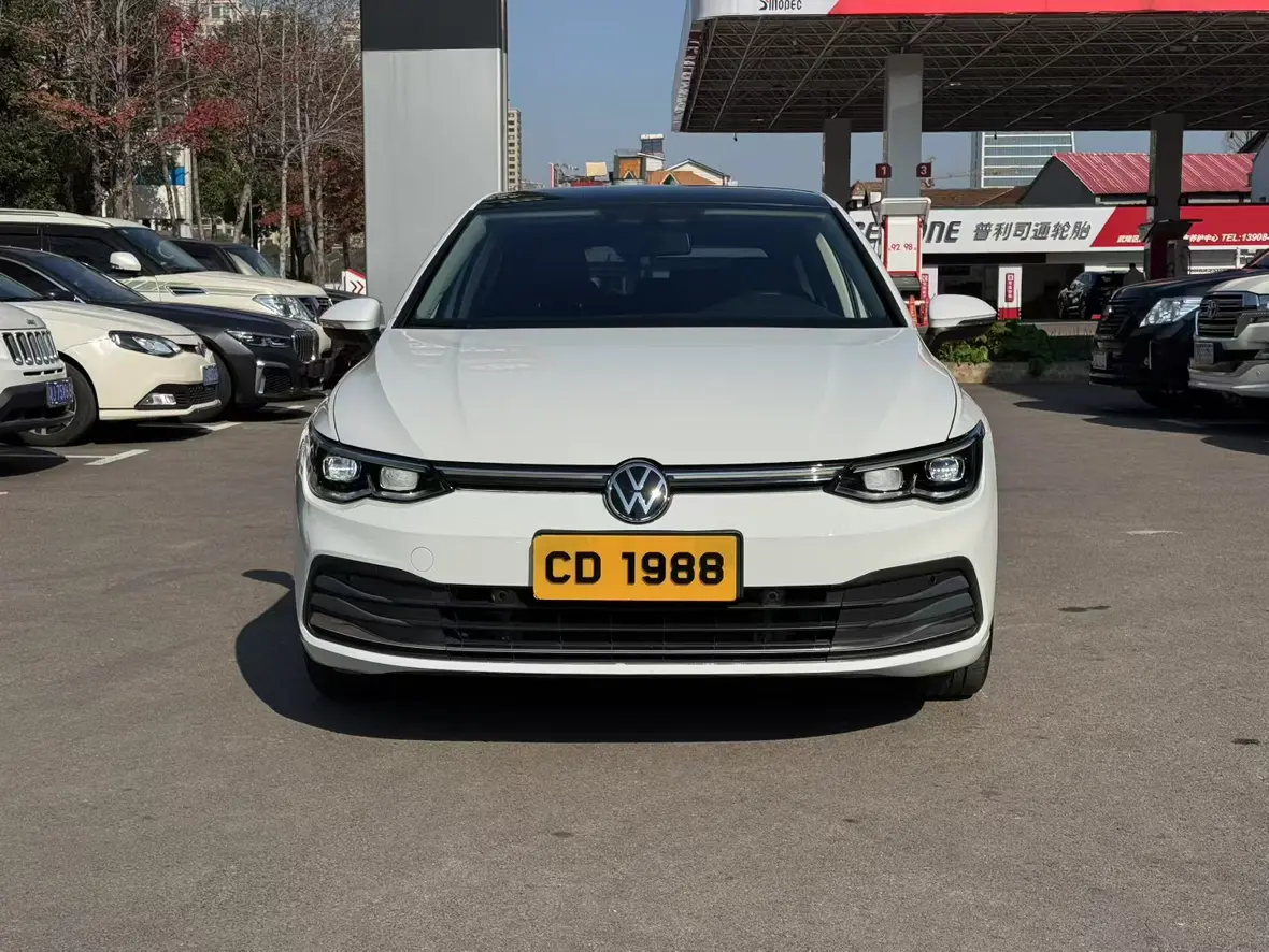 Volkswagen Golf  из Китая
