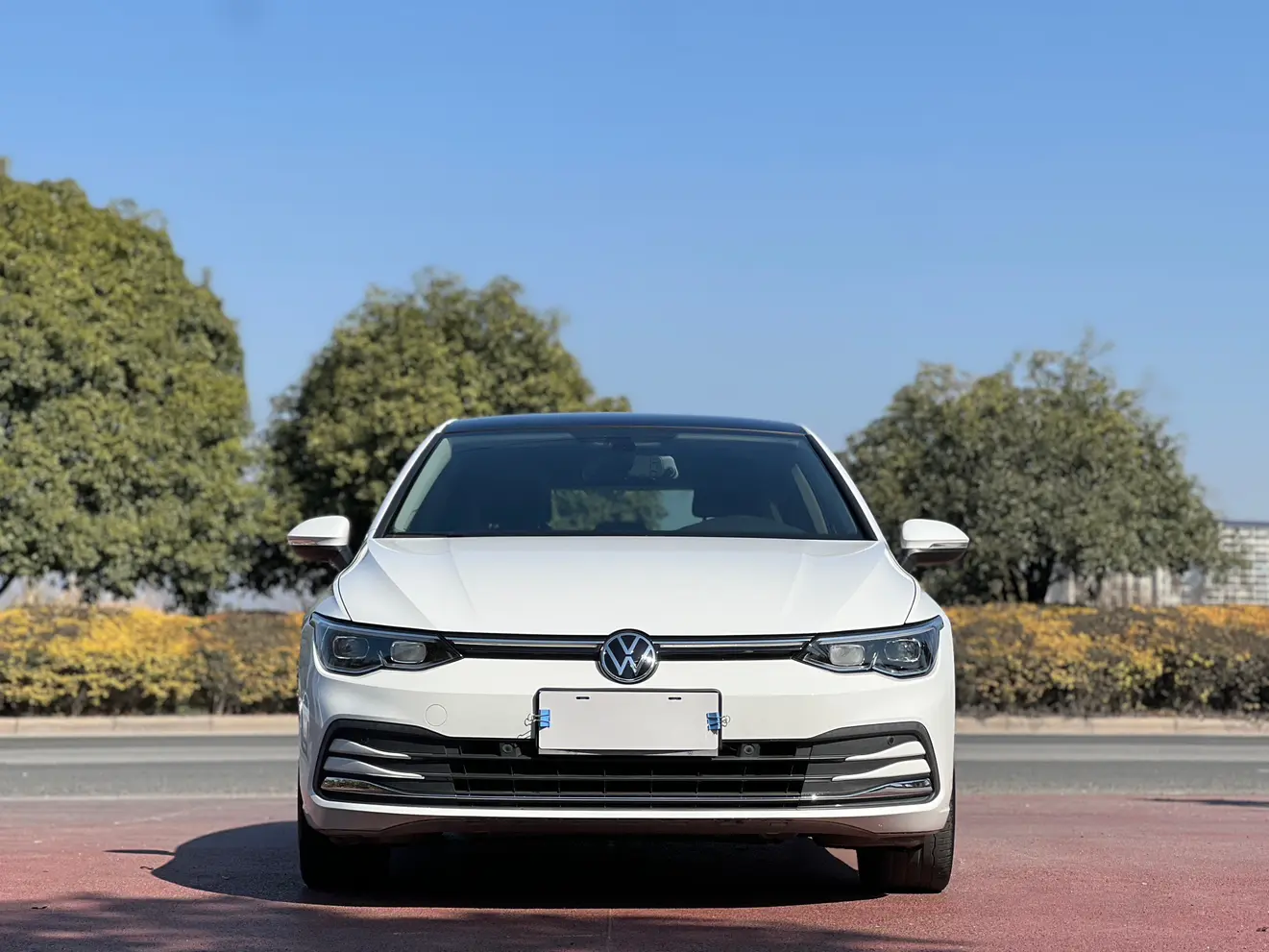 Volkswagen Golf  из Китая