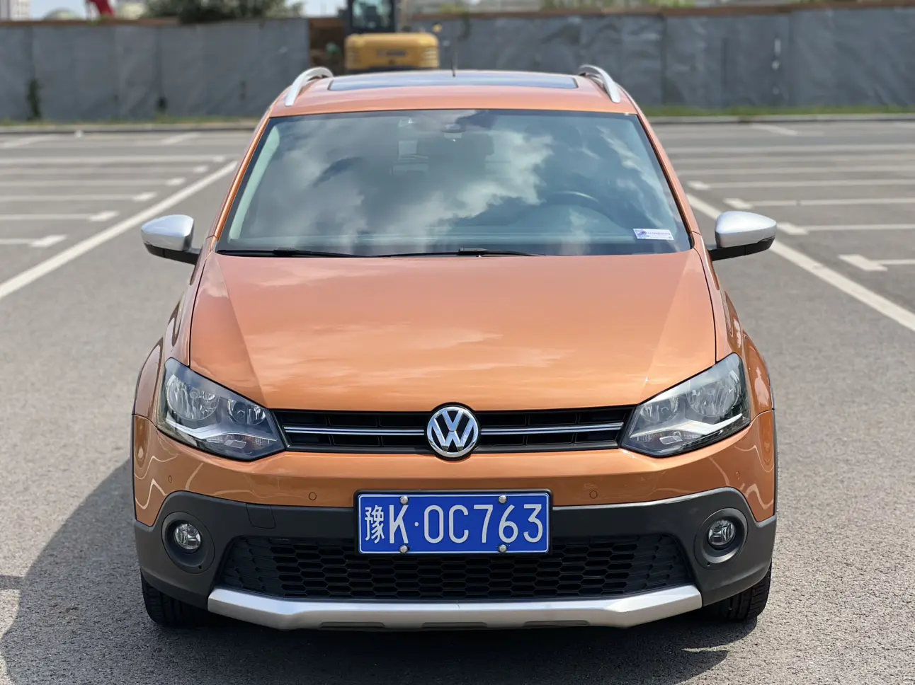 Volkswagen Polo  из Китая