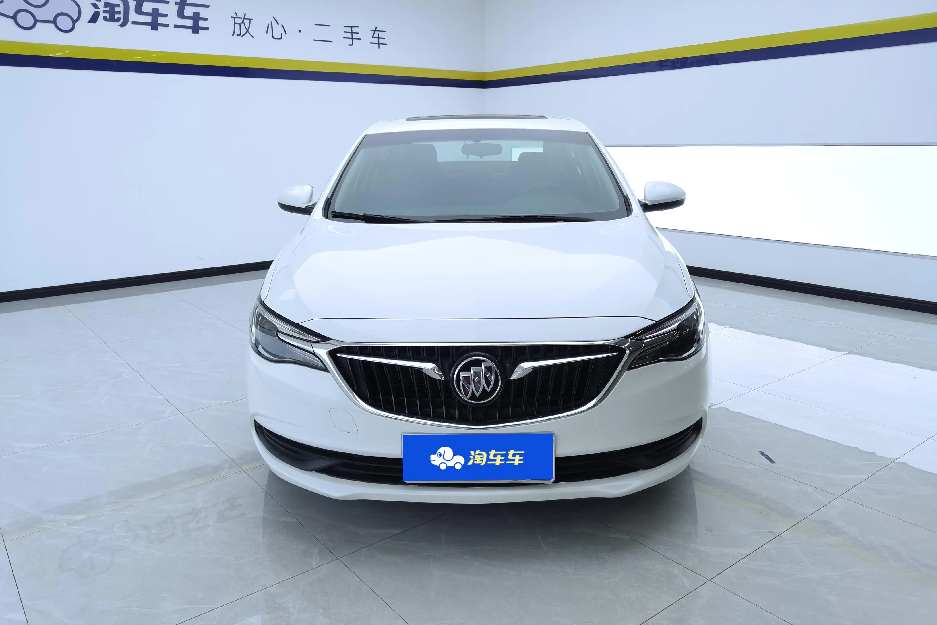 Buick Yinglang  из Китая