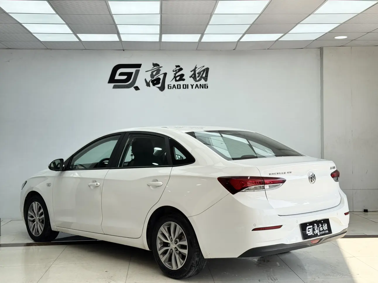 Buick Yinglang  из Китая