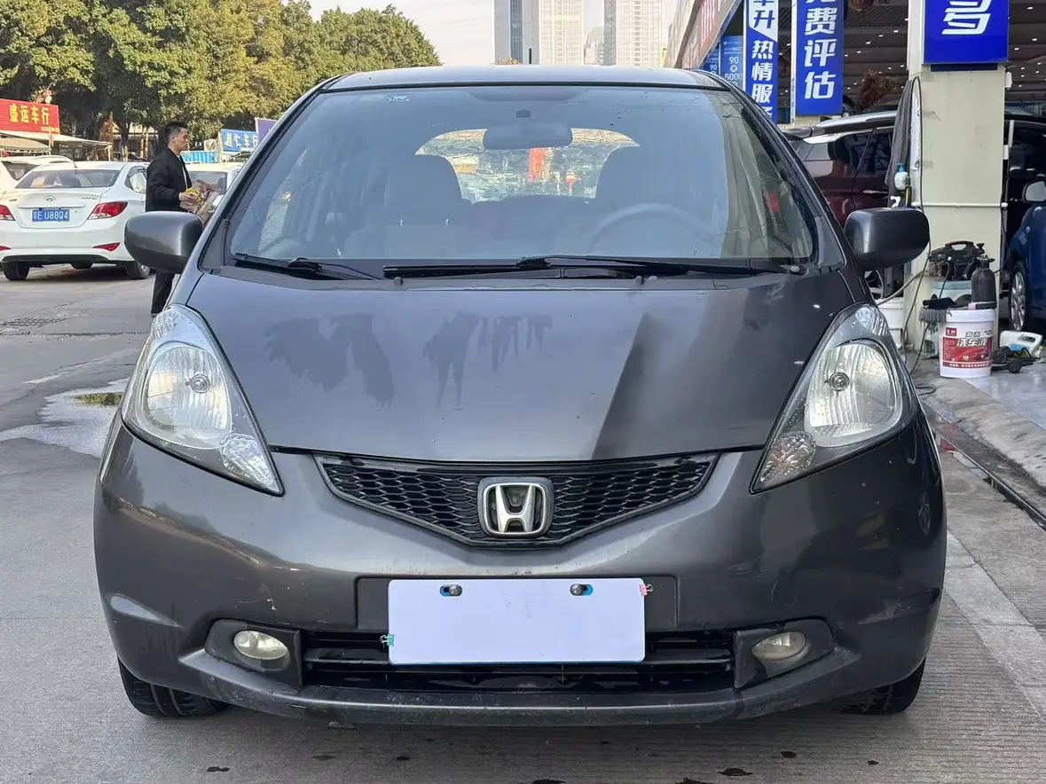 Honda Fit  из Китая