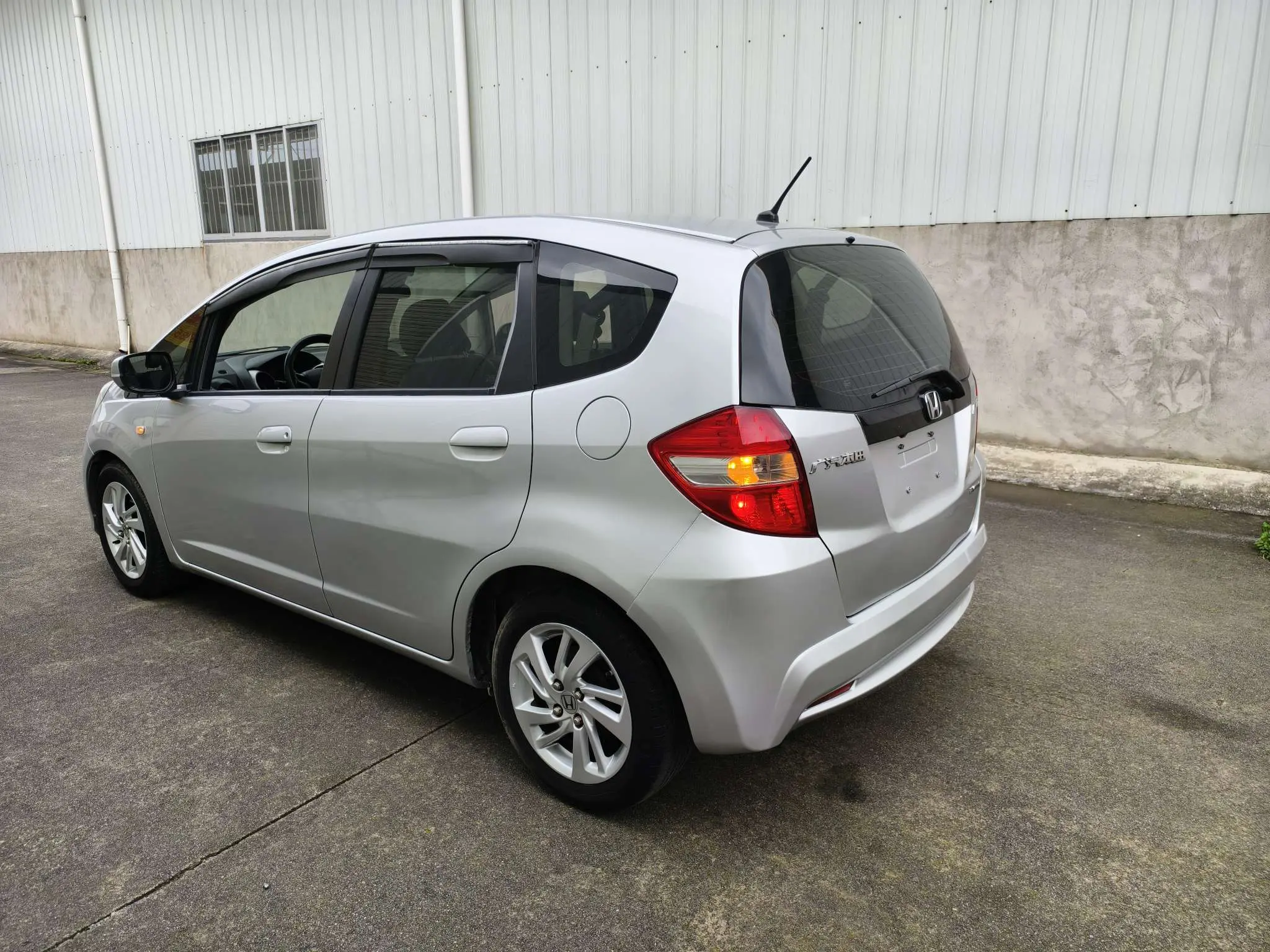 Honda Fit  из Китая