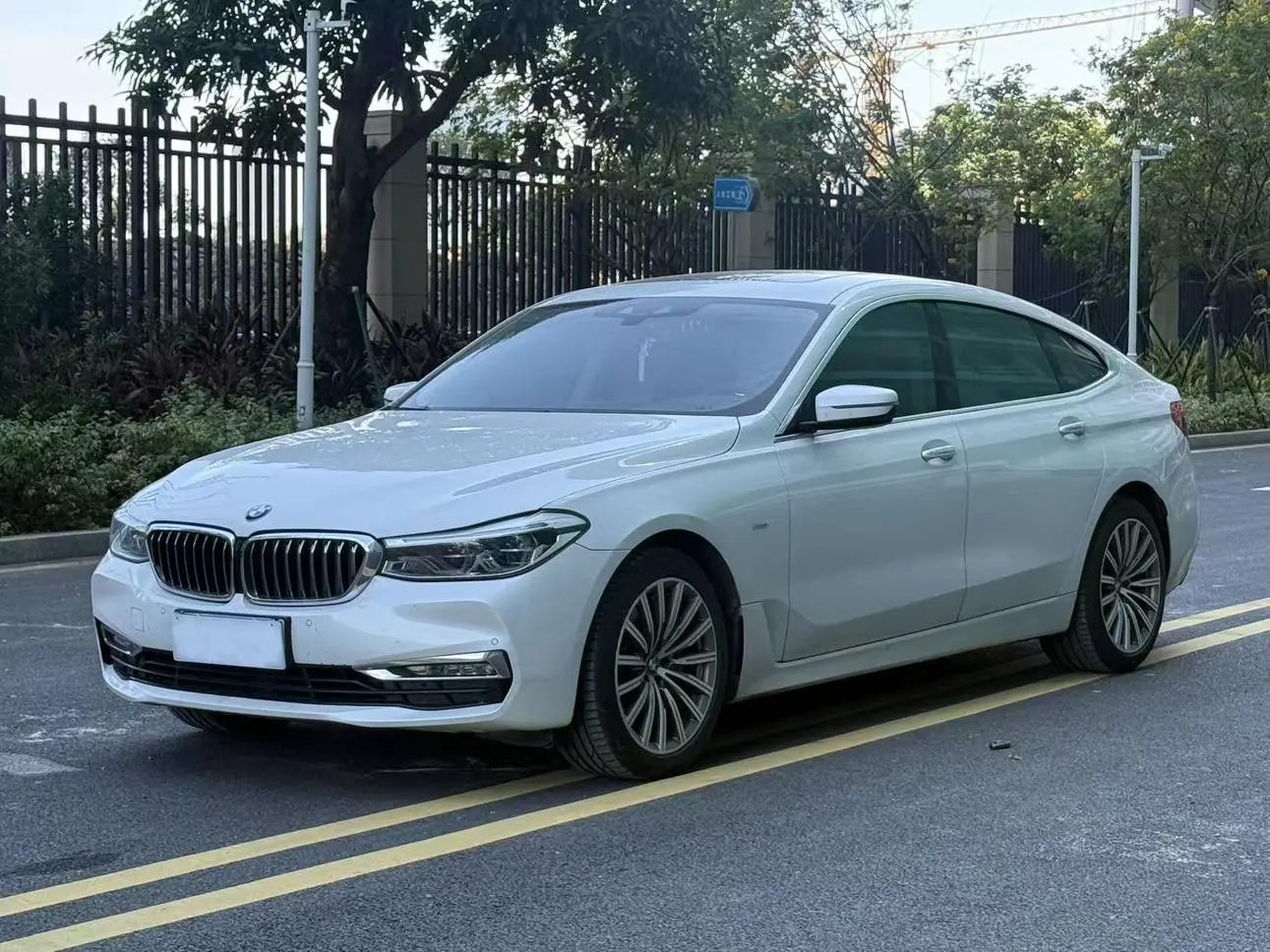 BMW 6 Series GT  из Китая