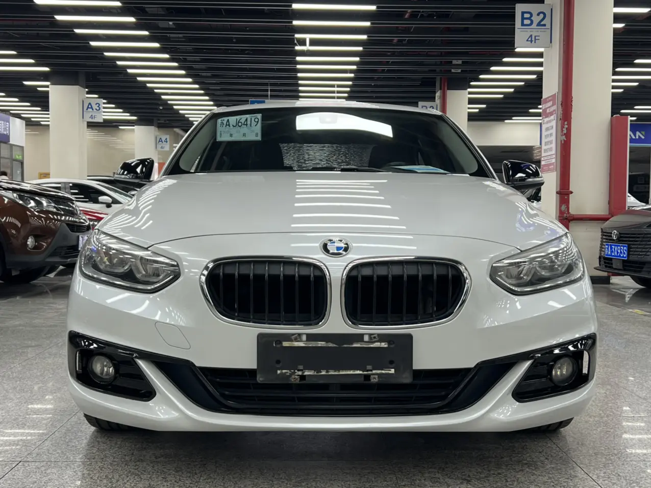 BMW 1 Series  из Китая
