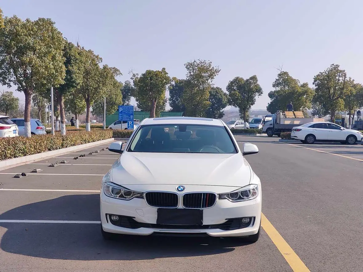 BMW 3 Series  из Китая