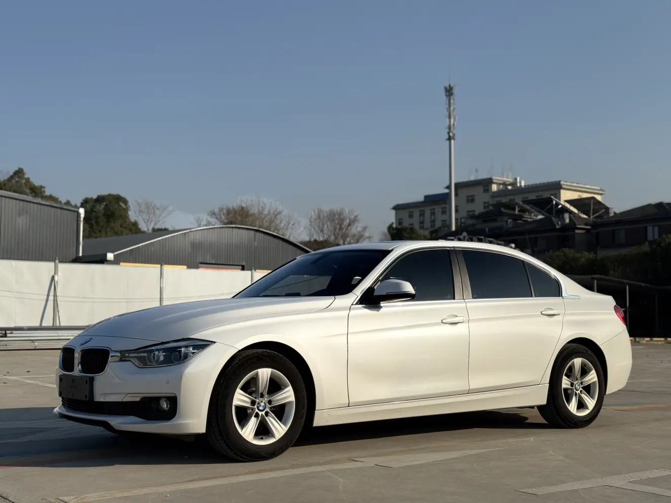 BMW 3 Series  из Китая