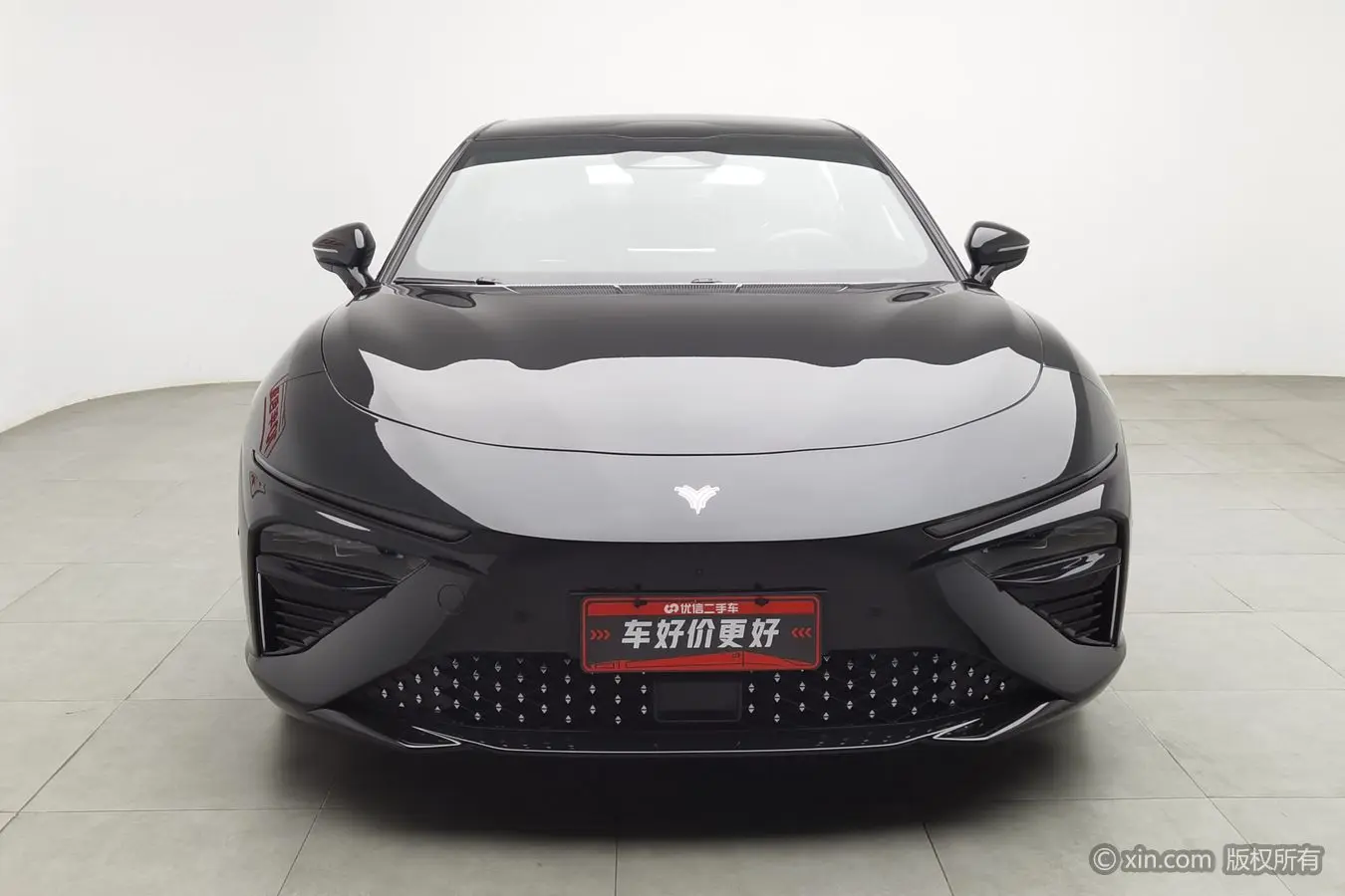 NETA Nezha S  из Китая