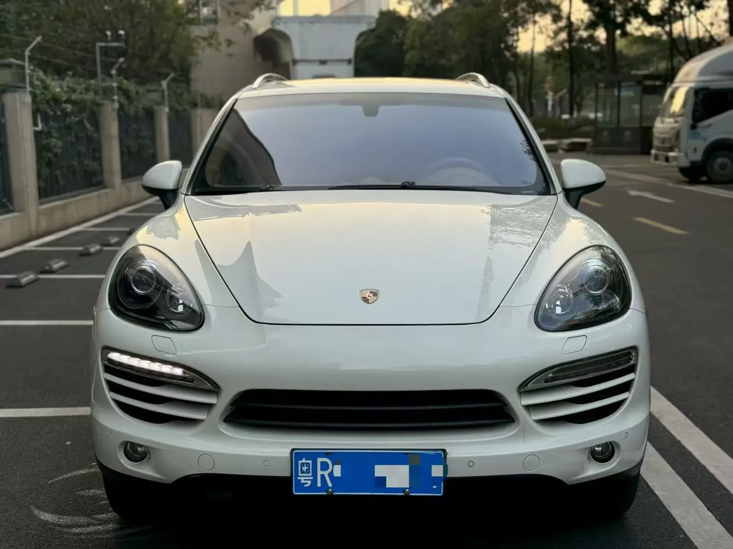 Porsche Cayenne  из Китая