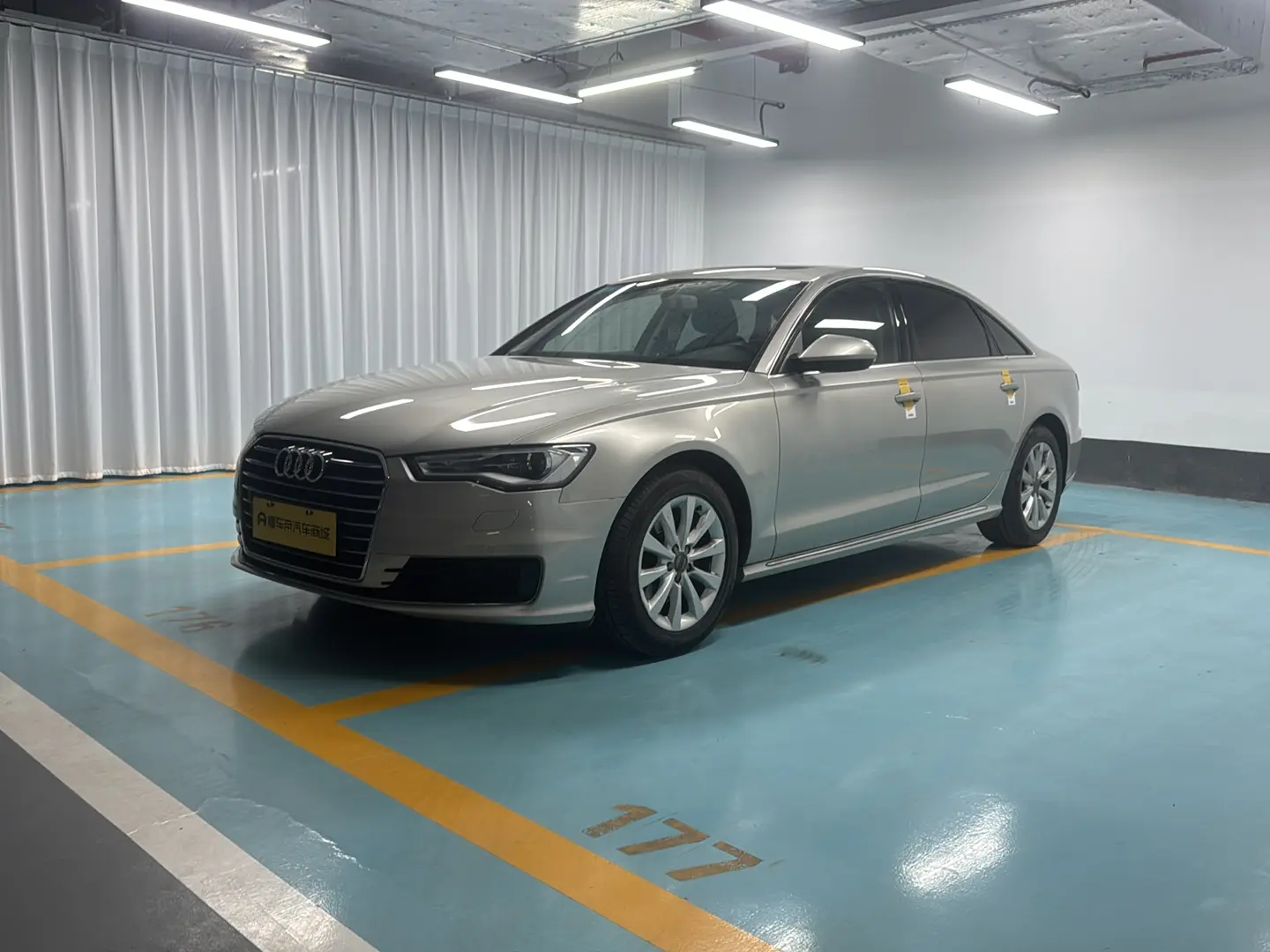 Audi A6L  из Китая