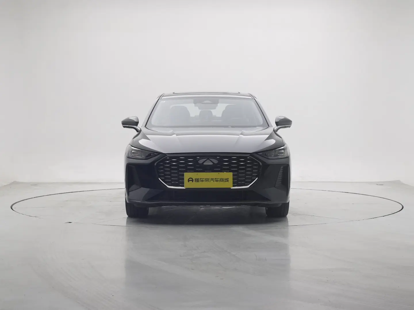 Chery Fengyun A8L  из Китая