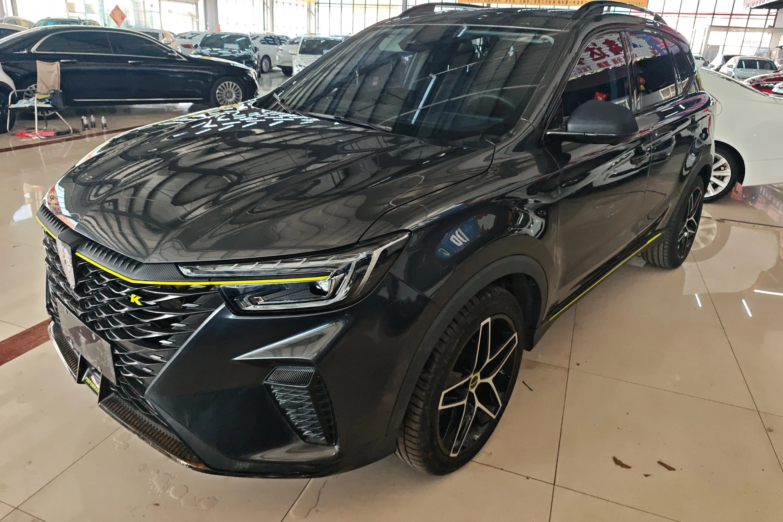 Roewe RX5  из Китая