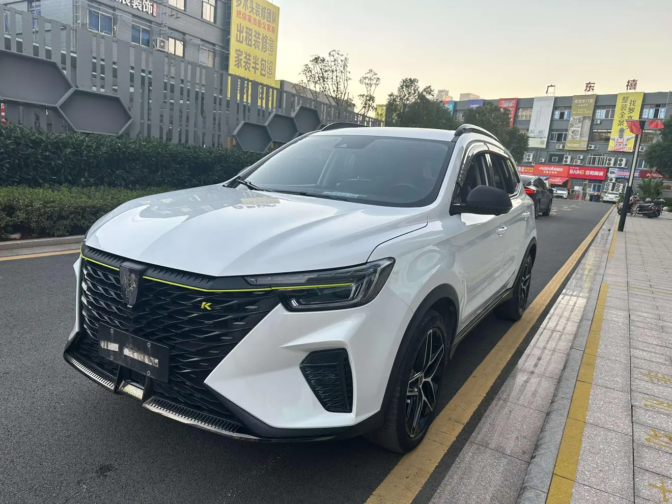 Roewe RX5  из Китая
