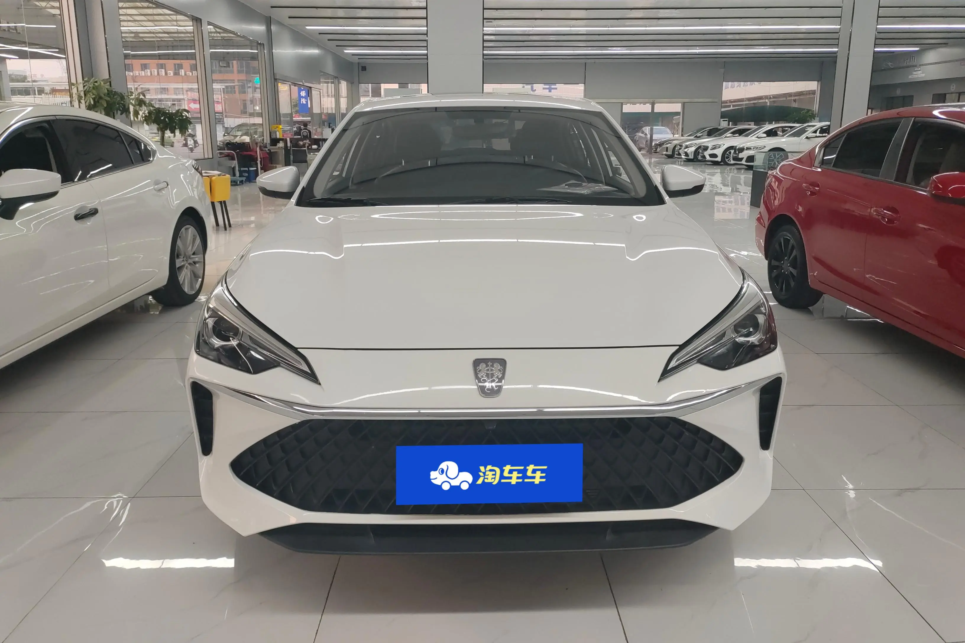 Roewe i5  из Китая