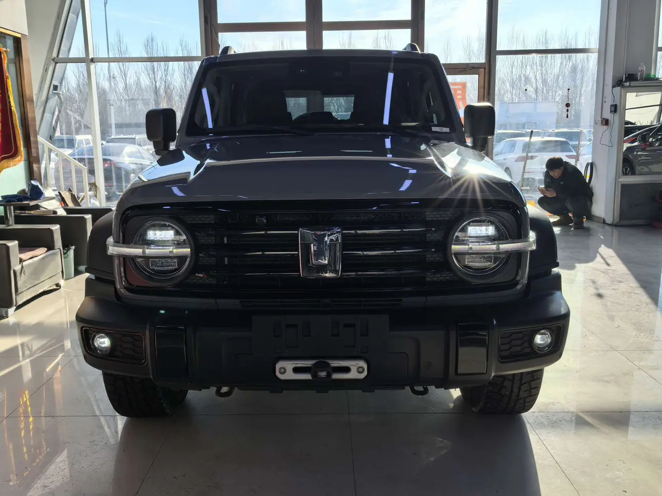 Tank 300  из Китая