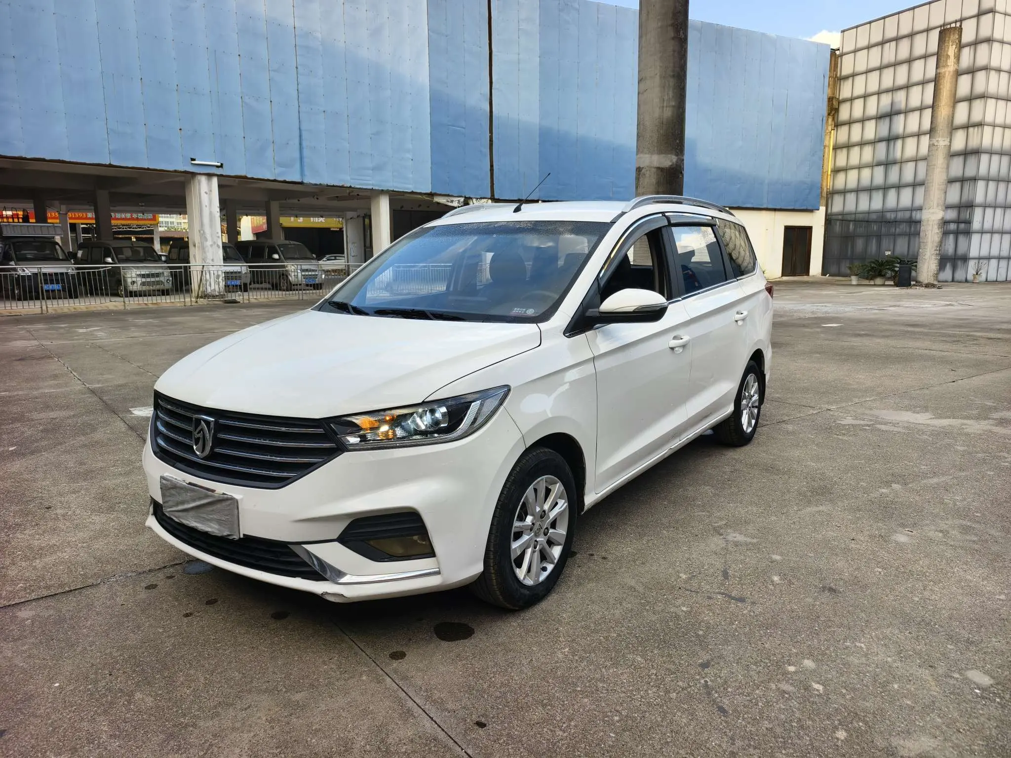 Baojun 360  из Китая