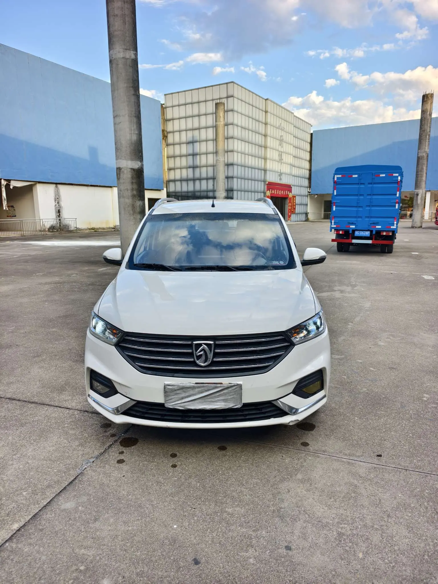 Baojun 360  из Китая