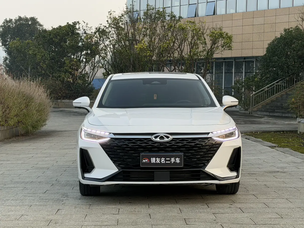 Chery Arrizo 8  из Китая