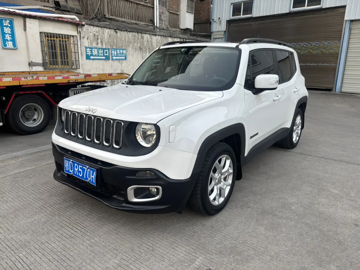 Jeep Freeman  из Китая