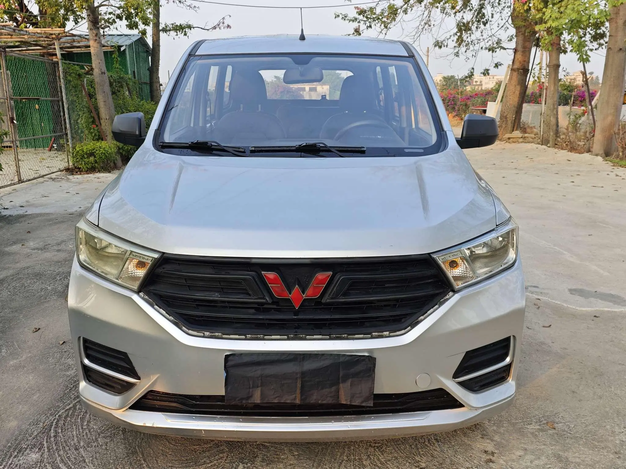 Wuling Hongguang  из Китая