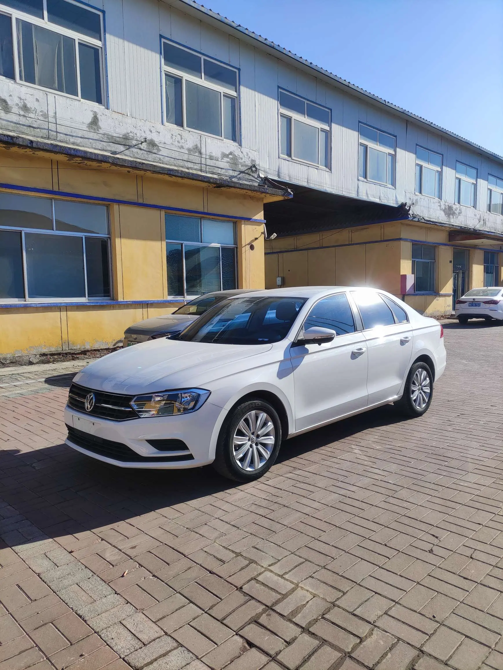 Volkswagen Bora  из Китая