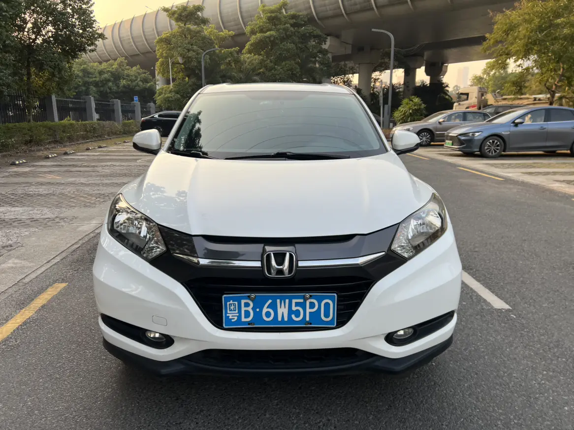 Honda Vezel (Binzhi)  из Китая